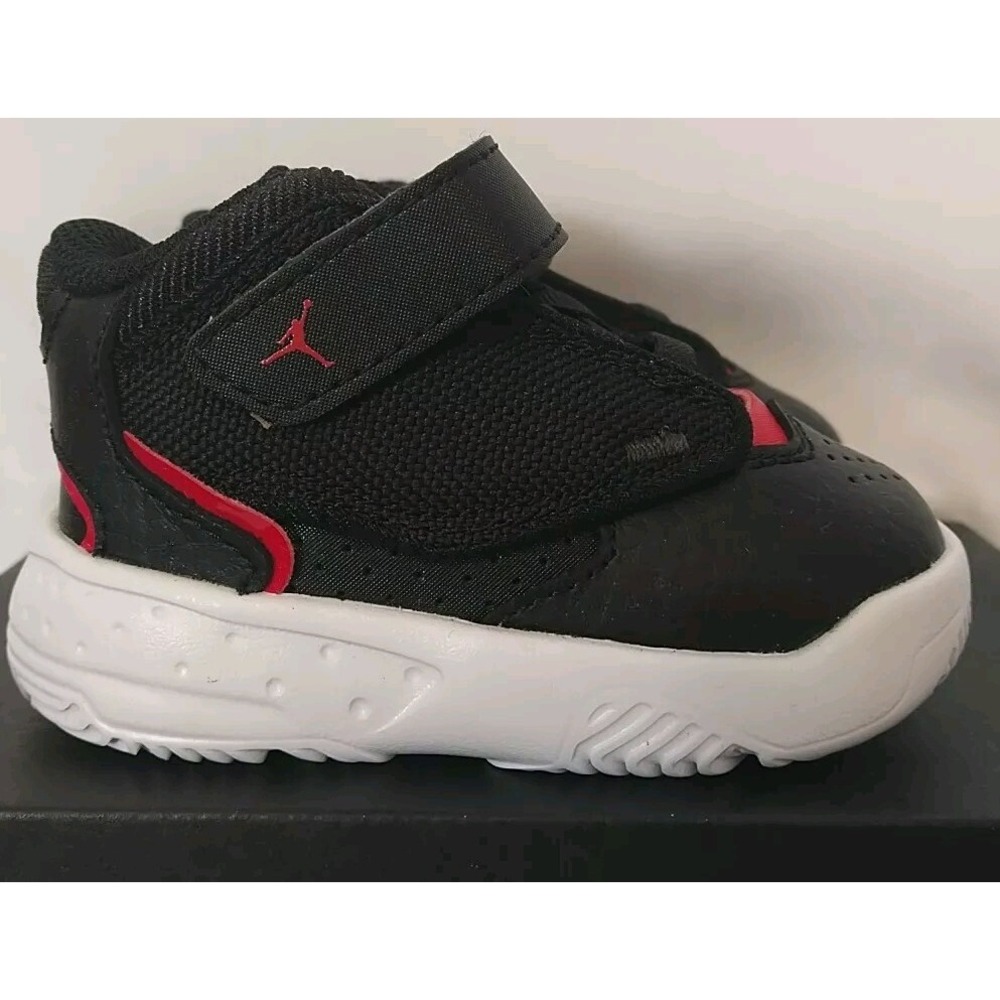 Jordan Max Aura 4 TD Toddler Shoes Black Red White Size 4C